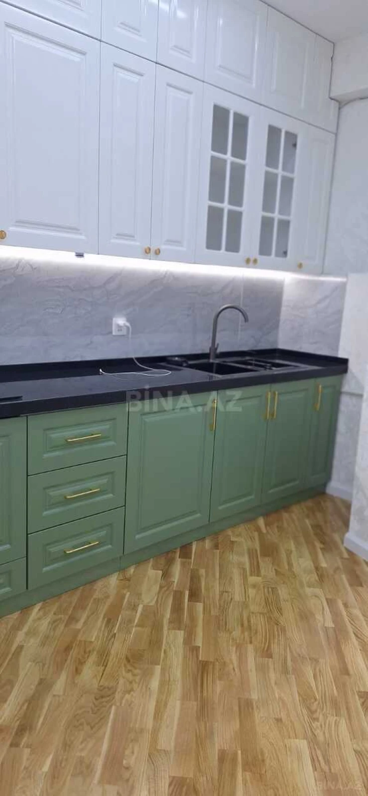 Satılır 3 otaqlı mənzil 100 m²