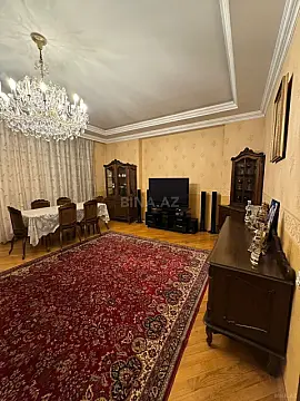 Satılır 3 otaqlı mənzil 156 m²