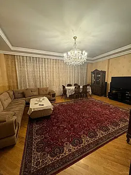 Satılır 3 otaqlı mənzil 156 m² — Bakı 3 otaq 156.00 m²