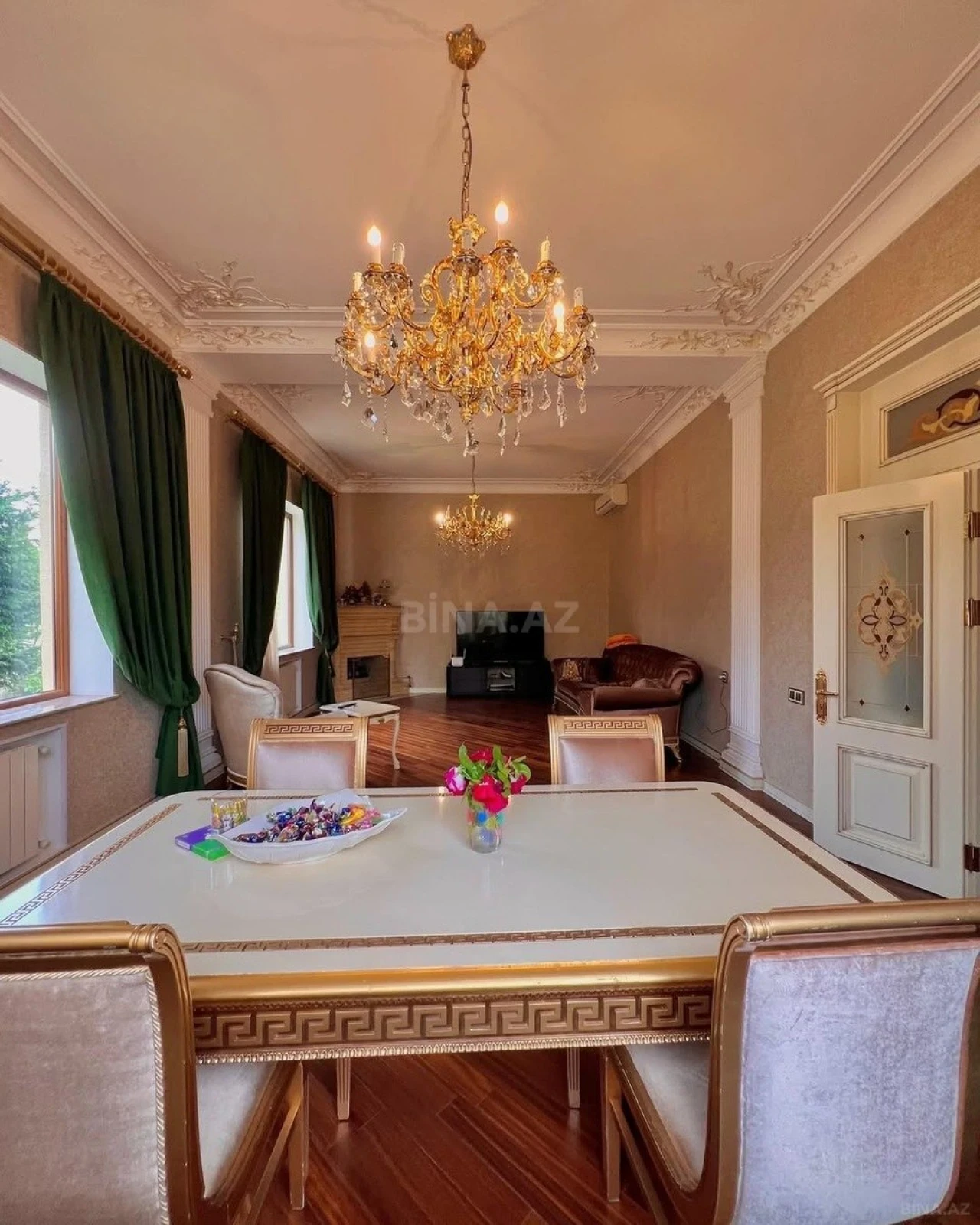 Kirayə verilir 5 otaqlı həyət evi 400 m²