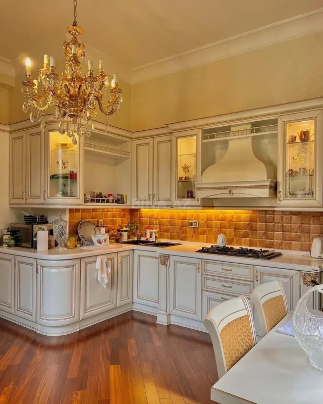 Kirayə verilir 5 otaqlı həyət evi 400 m²
