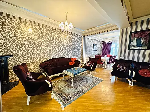 Satılır 4 otaqlı mənzil 140 m² — Bakı, İnşaatçılar 4 otaq 140.00 m²