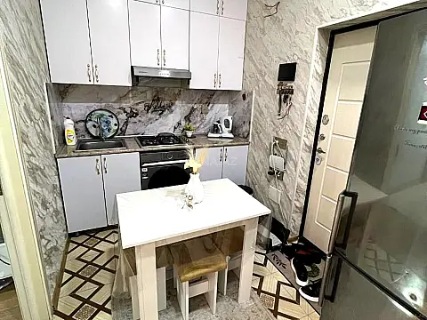 Satılır 2 otaqlı mənzil 58 m²