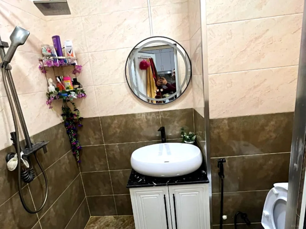 Satılır 2 otaqlı mənzil 58 m²