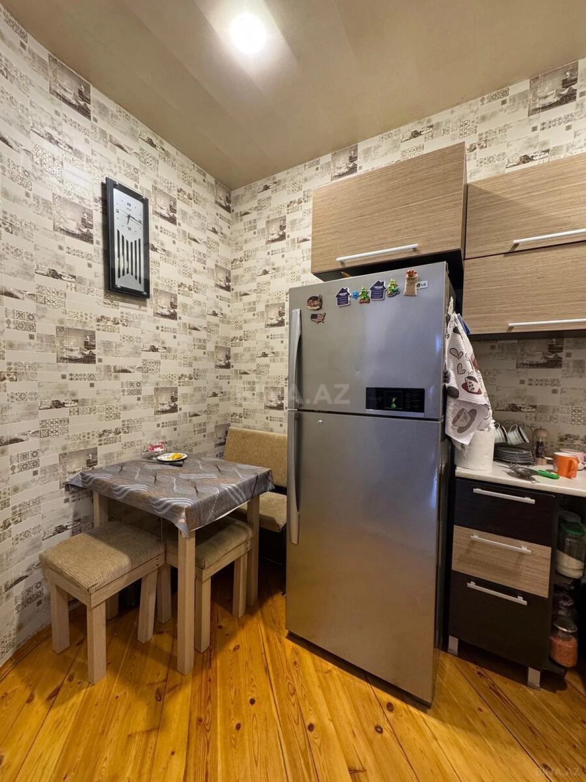 Satılır 2 otaqlı mənzil 70 m²