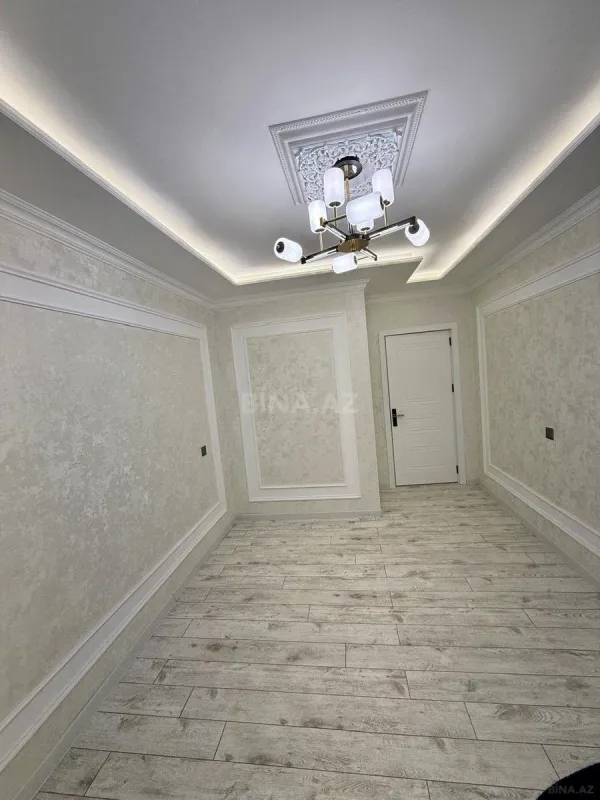 Satılır 2 otaqlı mənzil 65 m²