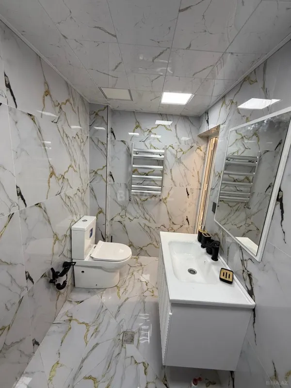 Satılır 2 otaqlı mənzil 65 m²