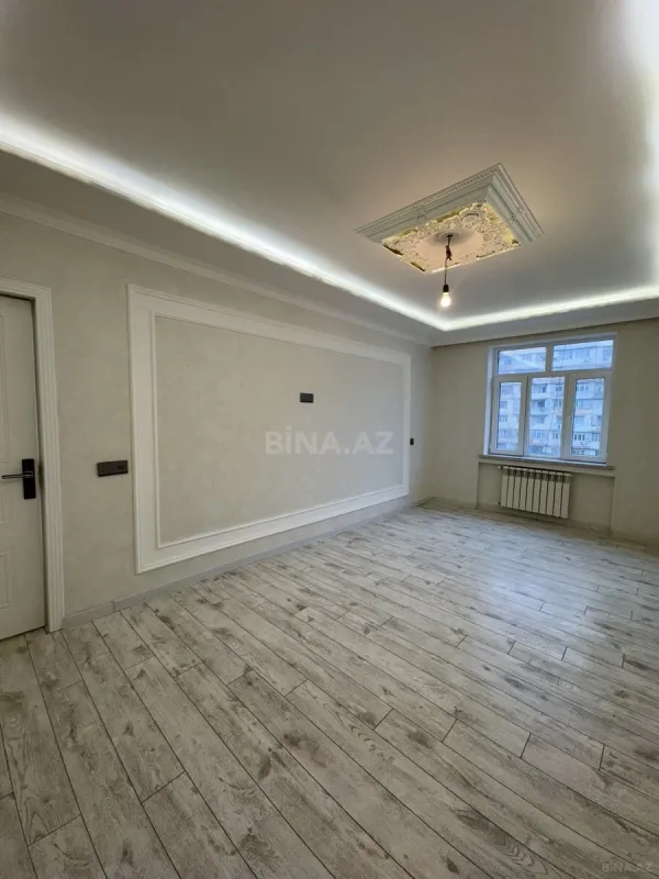 Satılır 2 otaqlı mənzil 65 m²