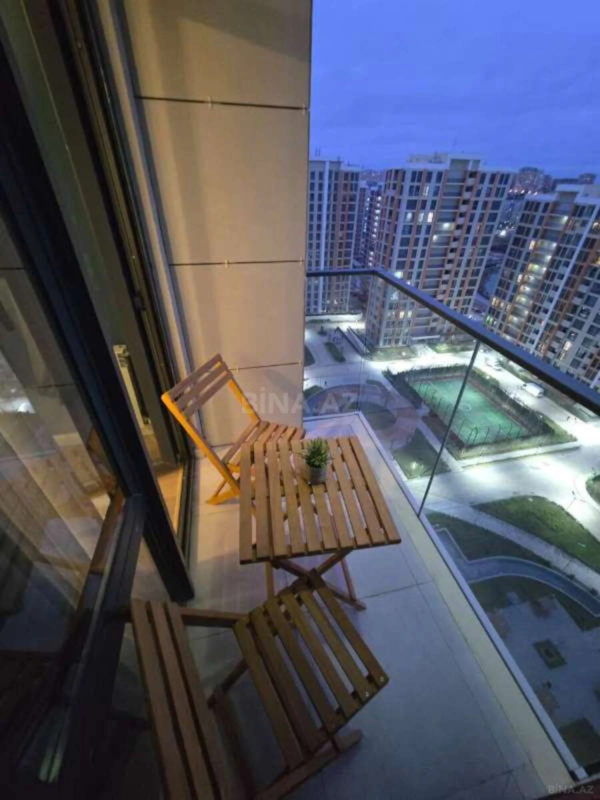 Satılır 3 otaqlı mənzil 70 m²