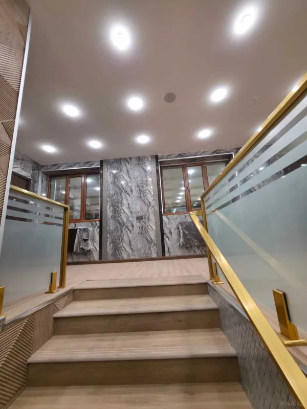 Kirayə verilir obyekt 1250 m²