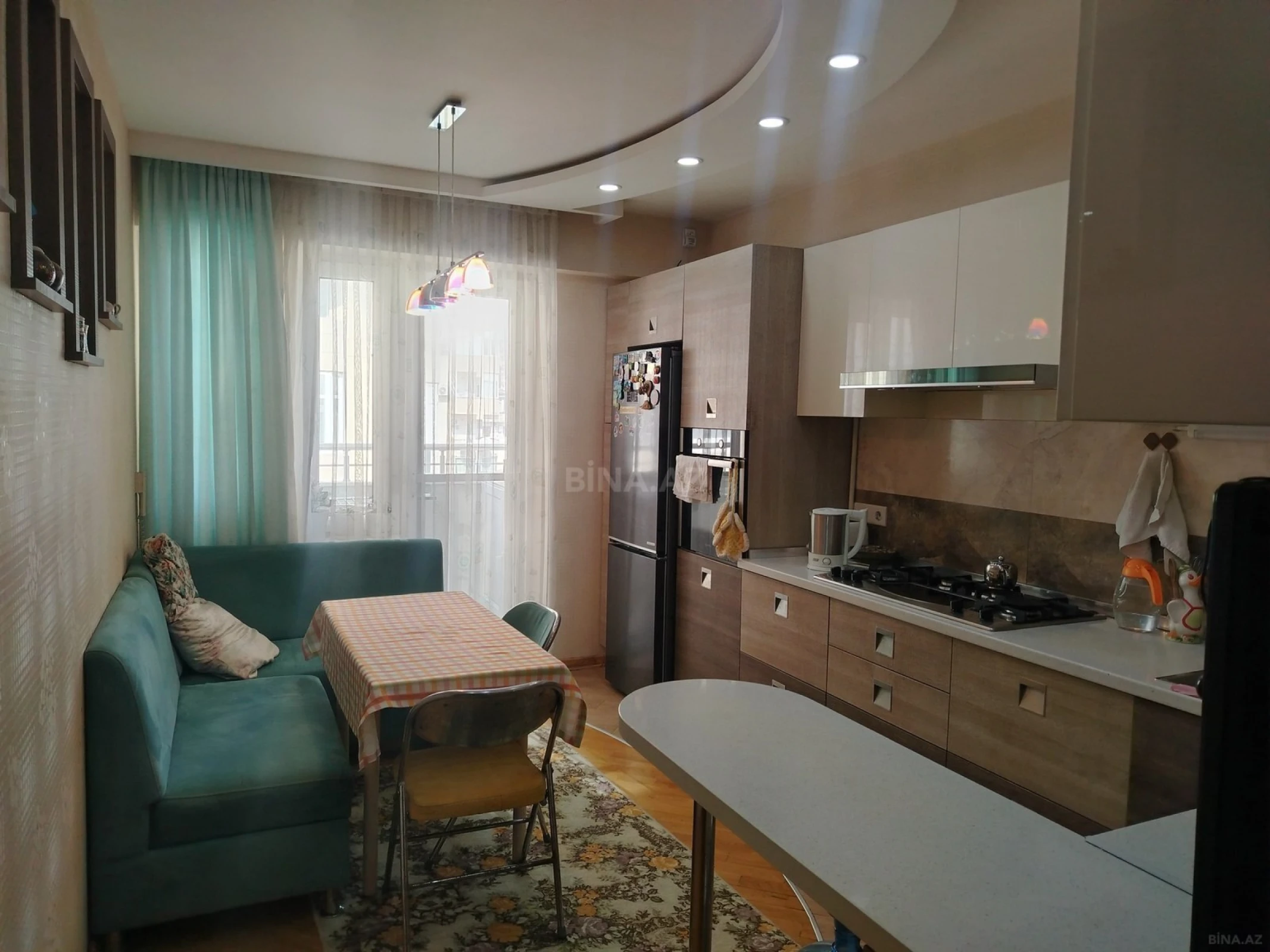 Satılır 3 otaqlı mənzil 127 m²