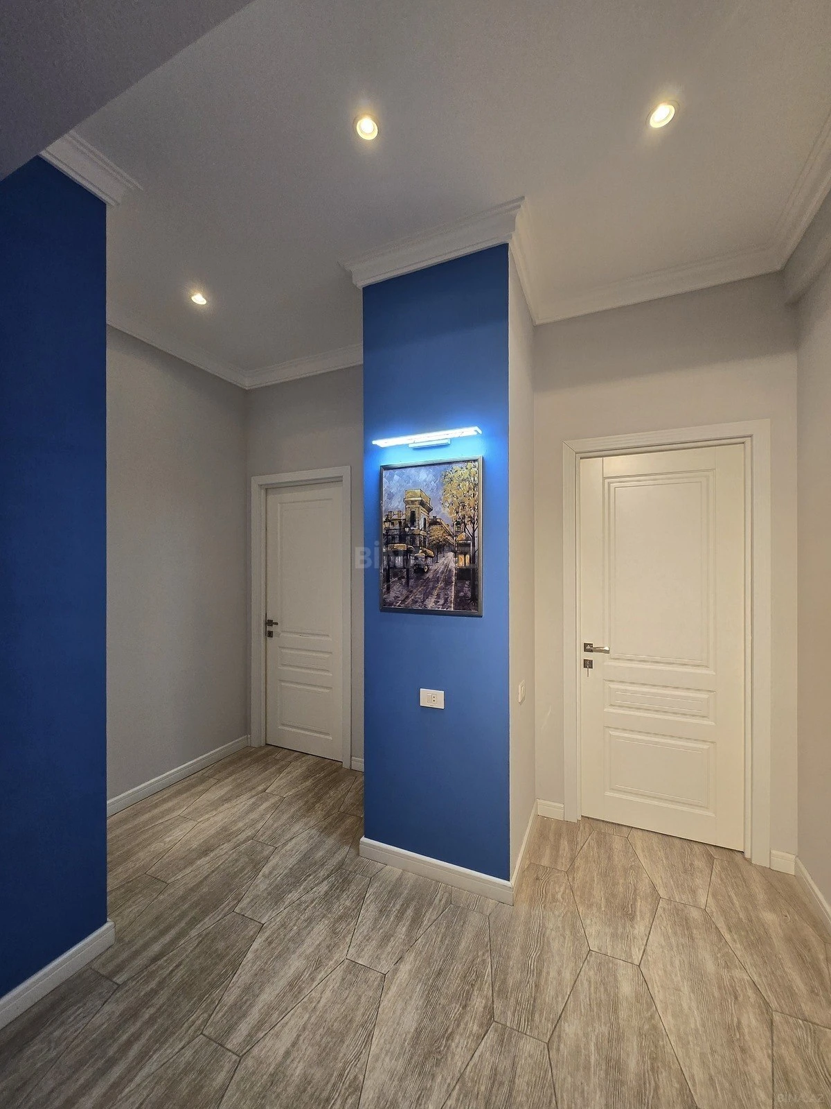 Satılır 3 otaqlı mənzil 95 m²