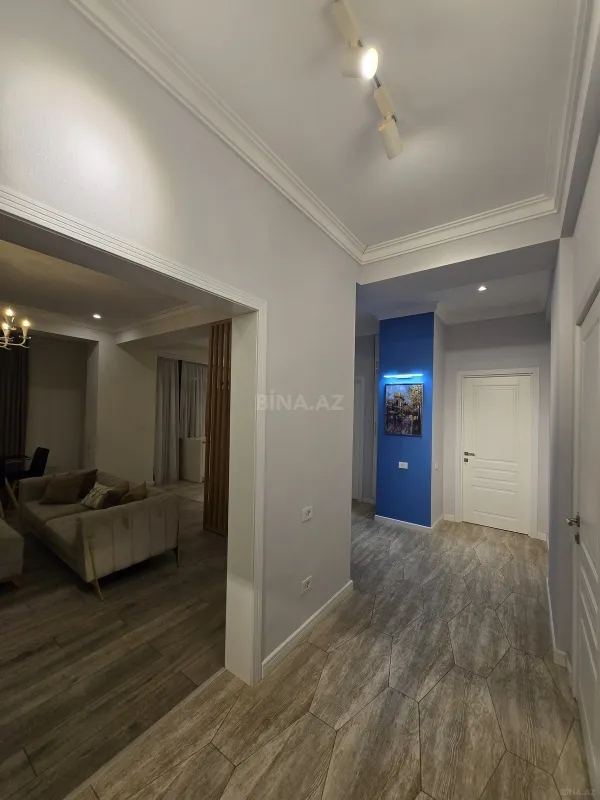 Satılır 3 otaqlı mənzil 95 m²