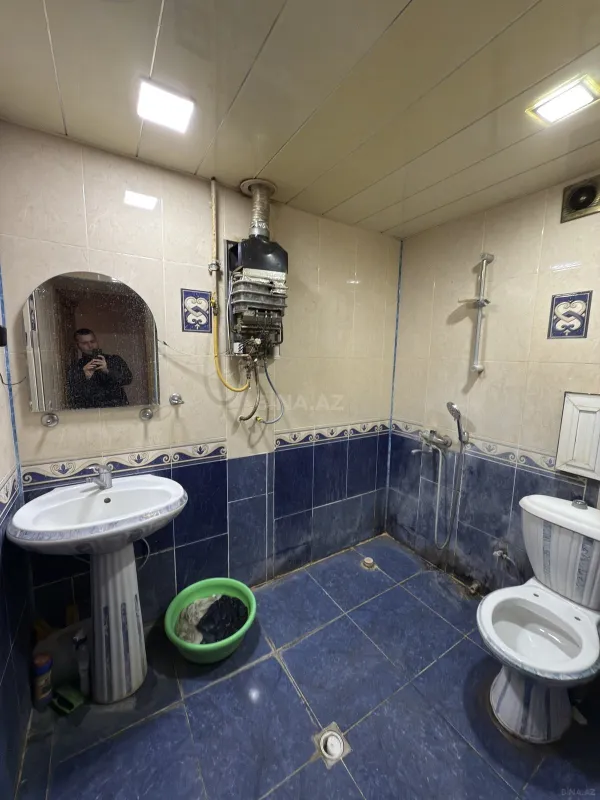 Satılır 3 otaqlı mənzil 112 m²