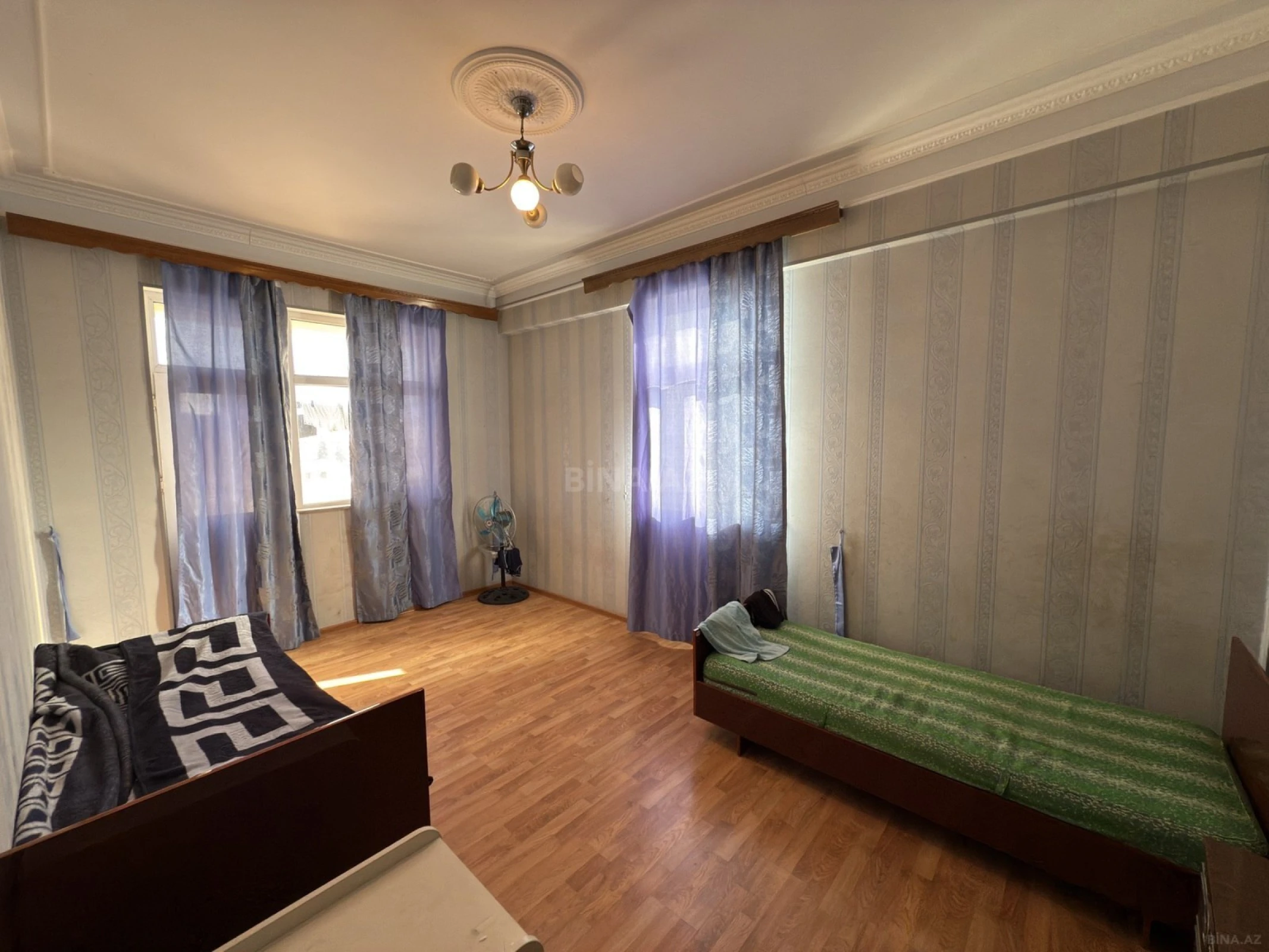 Satılır 3 otaqlı mənzil 112 m²