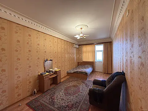 Satılır 3 otaqlı mənzil 112 m²