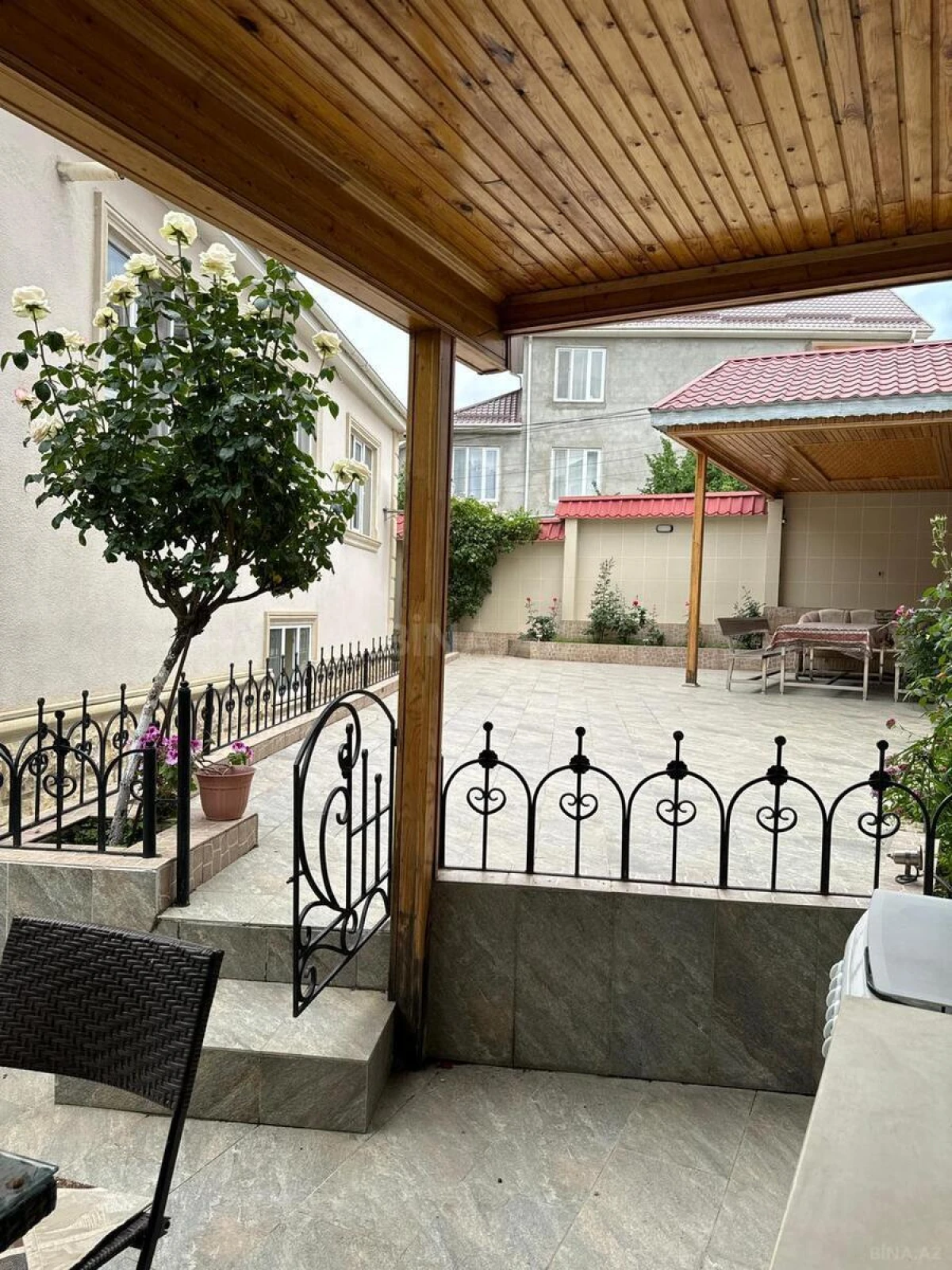 Satılır 4 otaqlı həyət evi 100 m²