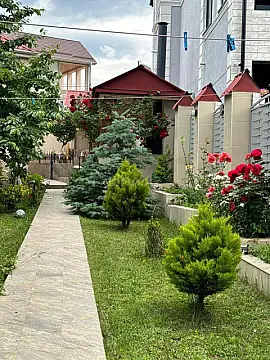 Satılır 4 otaqlı həyət evi 100 m²