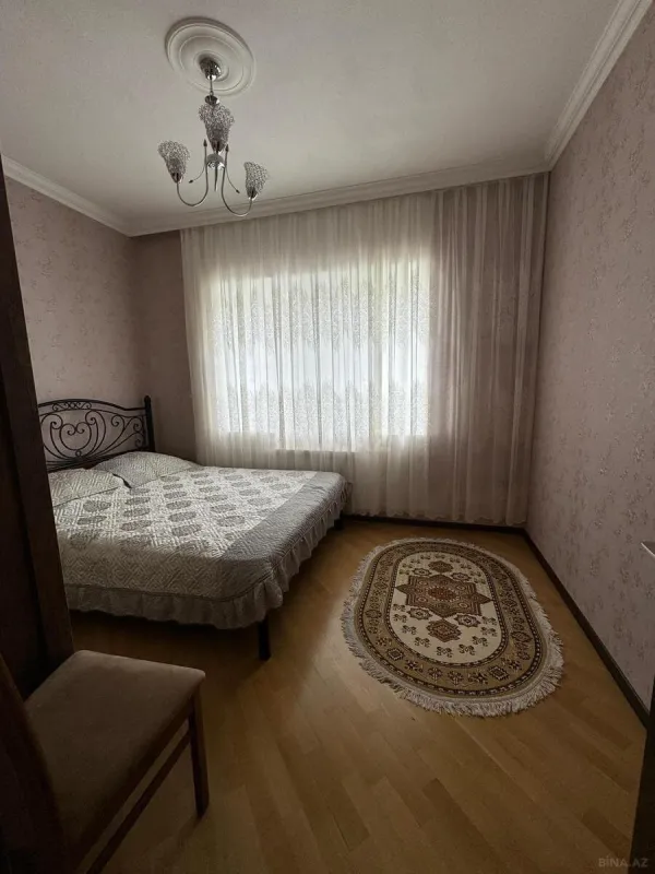 Satılır 4 otaqlı həyət evi 100 m²