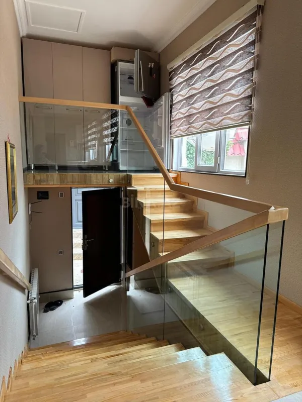 Satılır 4 otaqlı həyət evi 100 m²