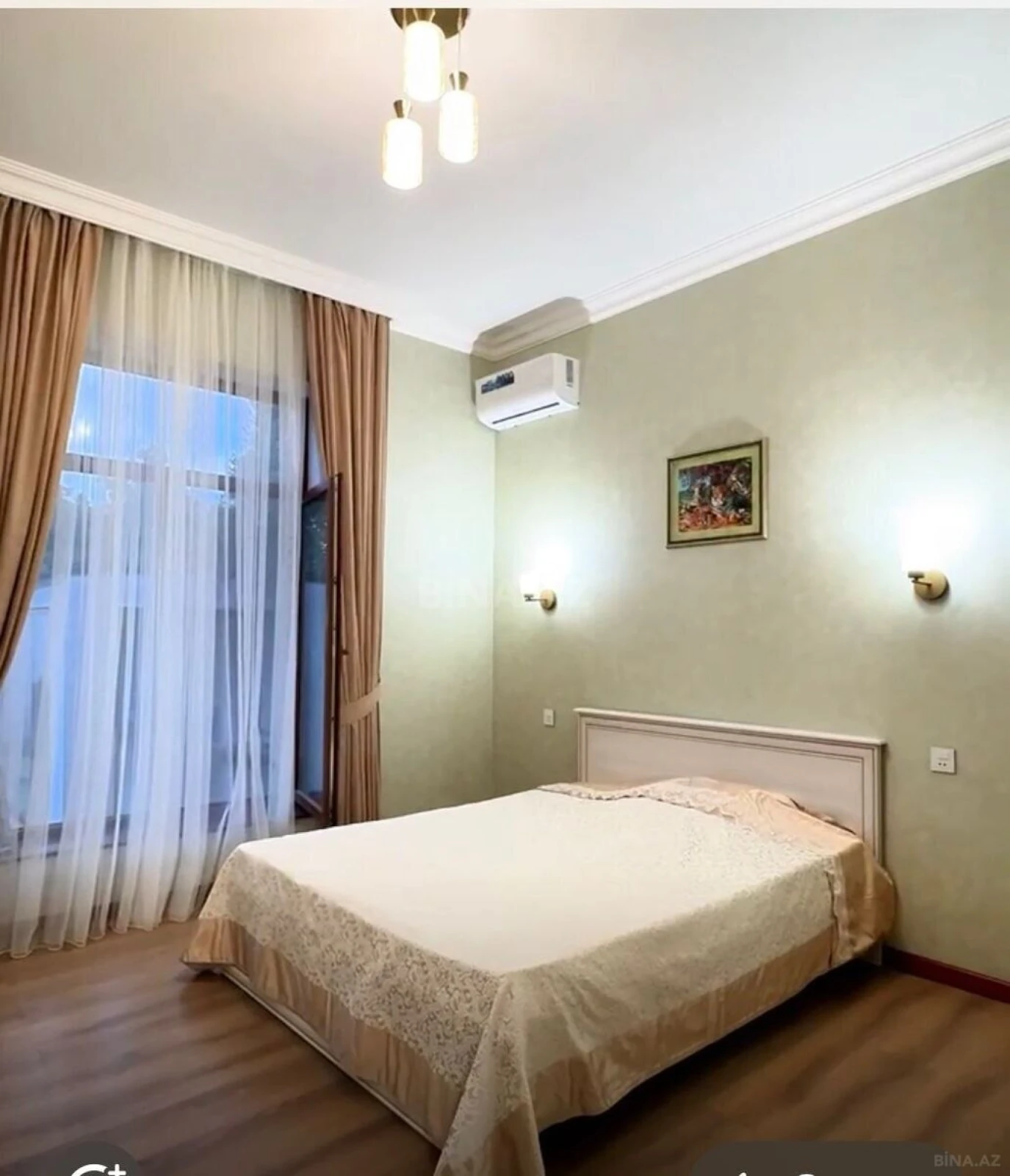 Satılır 4 otaqlı həyət evi 130 m²