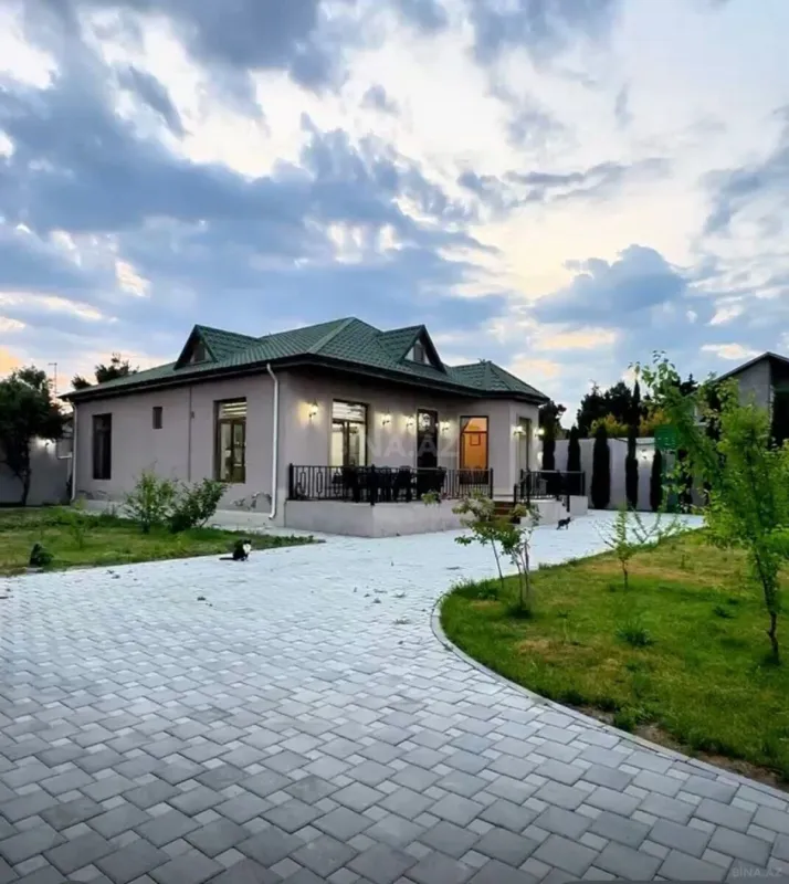 Satılır 4 otaqlı həyət evi 130 m²