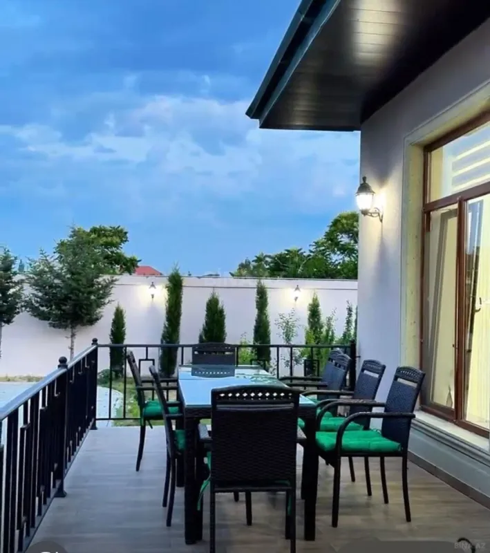 Satılır 4 otaqlı həyət evi 130 m²