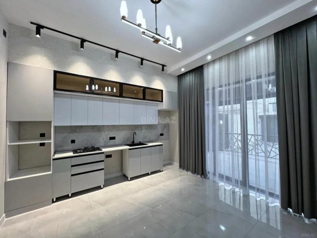 Satılır 4 otaqlı həyət evi 160 m²