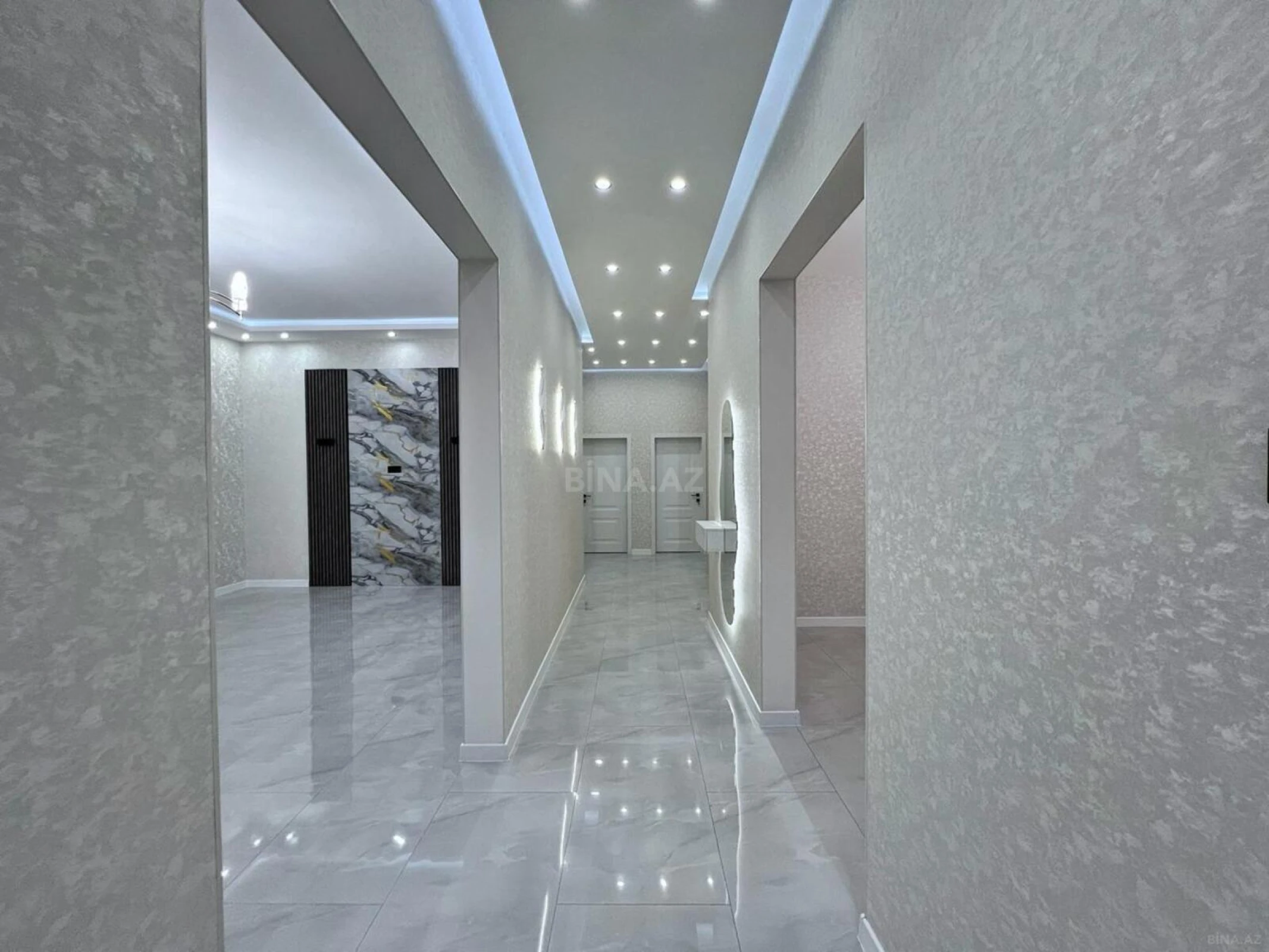Satılır 4 otaqlı həyət evi 160 m²