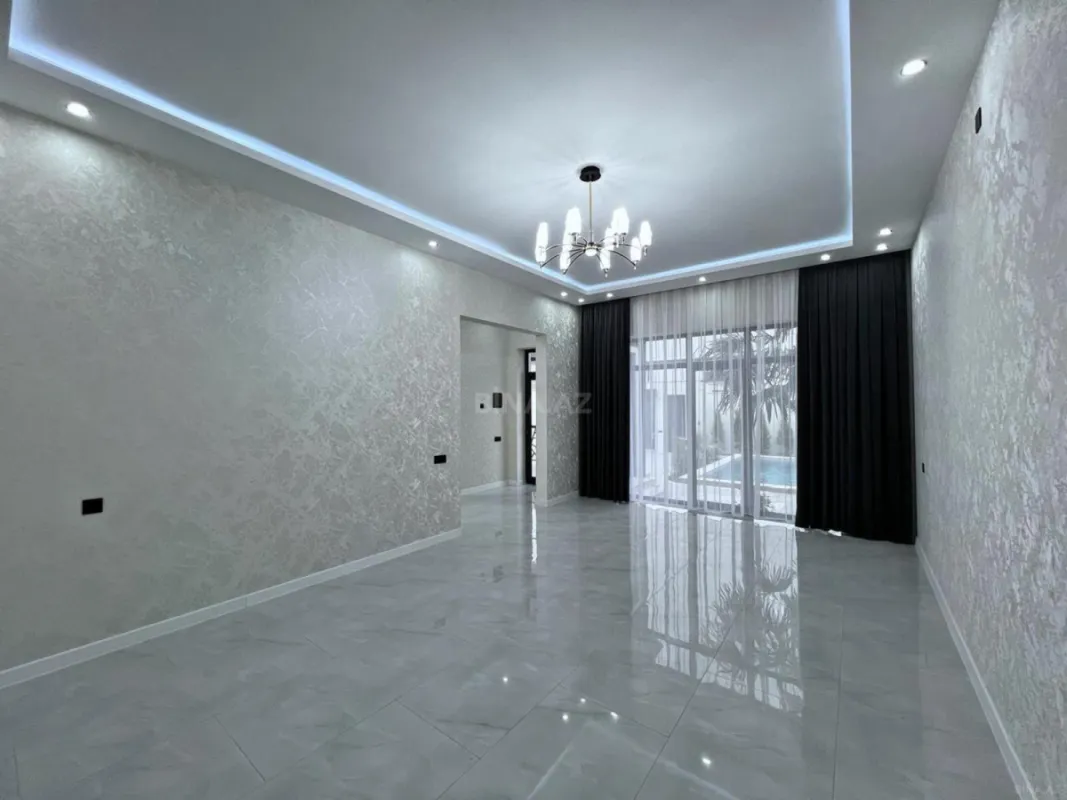 Satılır 4 otaqlı həyət evi 160 m²