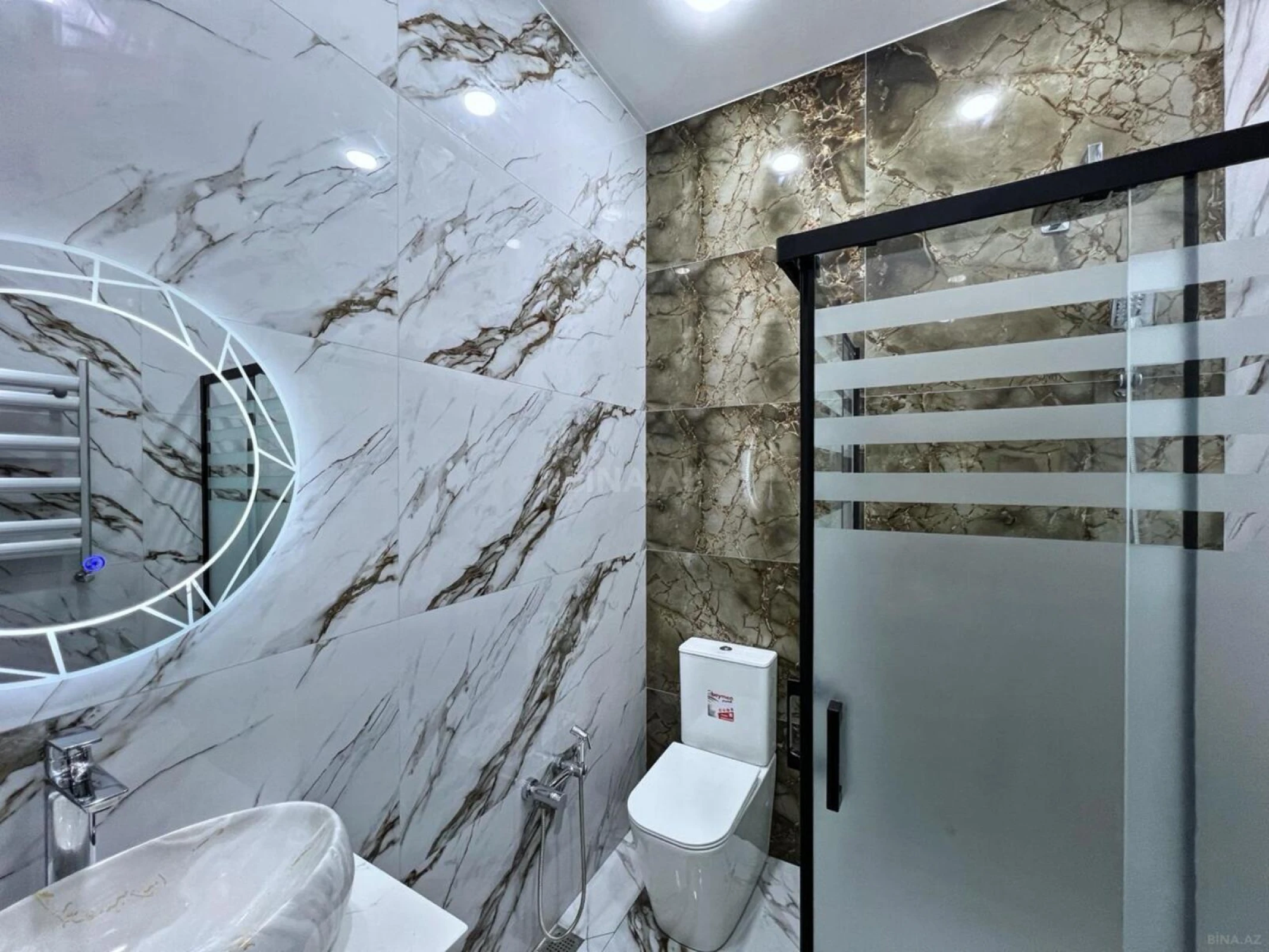 Satılır 4 otaqlı həyət evi 160 m²