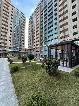 Satılır 4 otaqlı mənzil 160 m² — Bakı, Nizami 4 otaq 160.00 m²