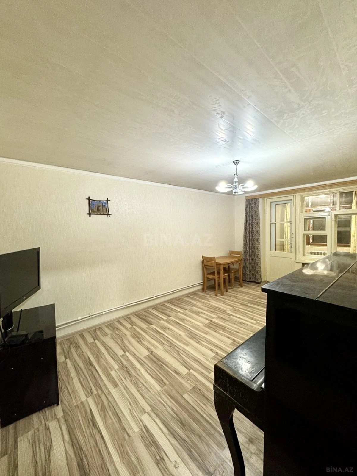 Satılır 2 otaqlı mənzil 55 m²