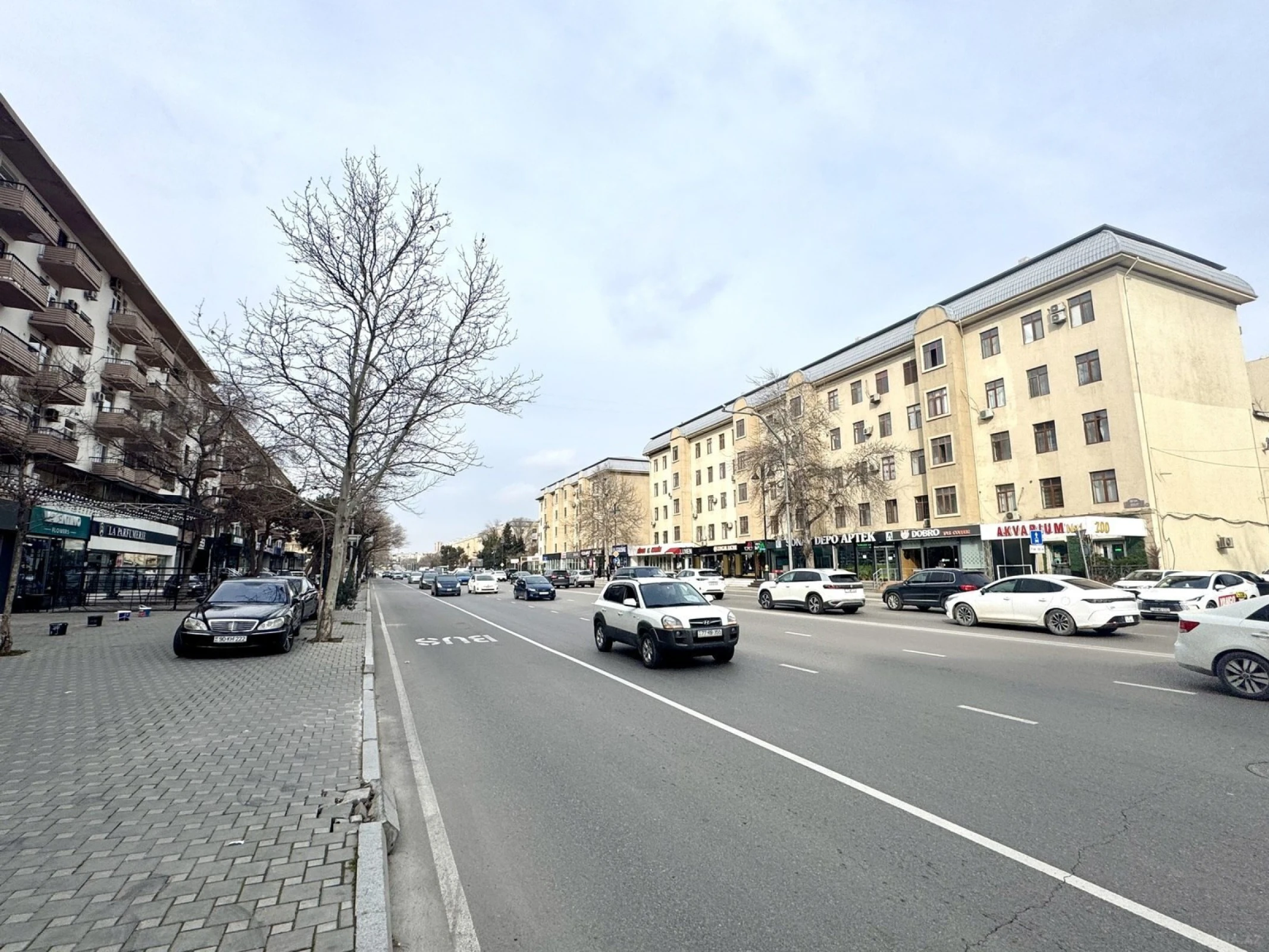 Satılır 2 otaqlı mənzil 55 m²