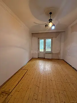 Satılır 4 otaqlı mənzil 100 m²