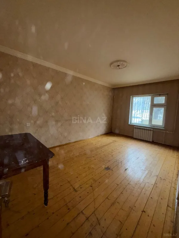 Satılır 4 otaqlı mənzil 100 m²