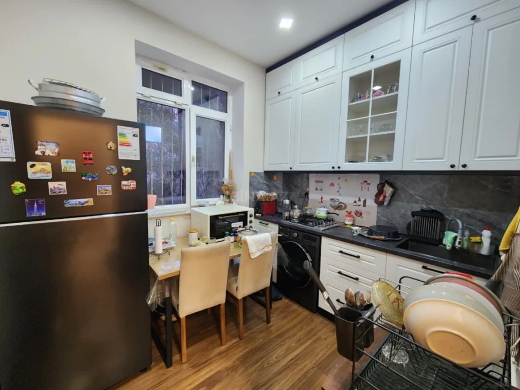 Satılır 2 otaqlı mənzil 70 m²