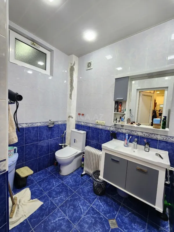 Satılır 2 otaqlı mənzil 70 m²