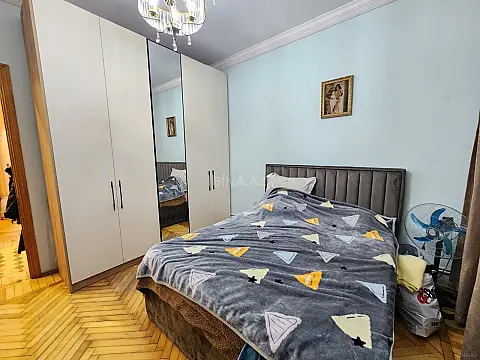 Satılır 2 otaqlı mənzil 70 m²