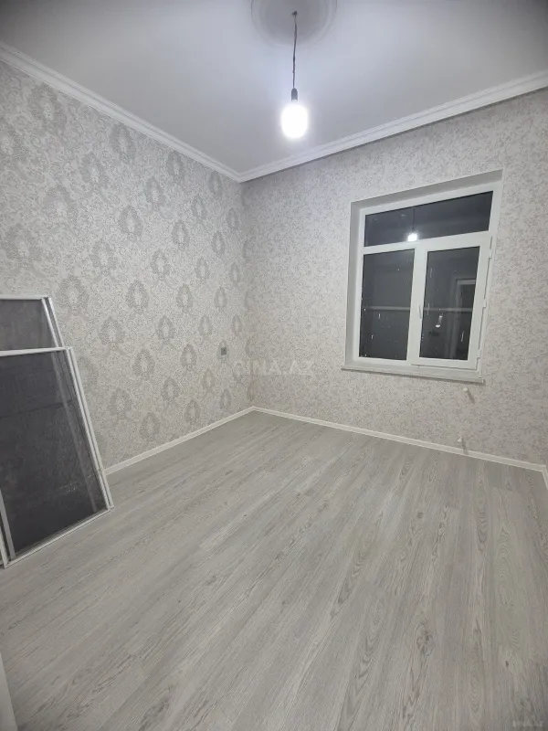 Satılır 4 otaqlı həyət evi 105 m²
