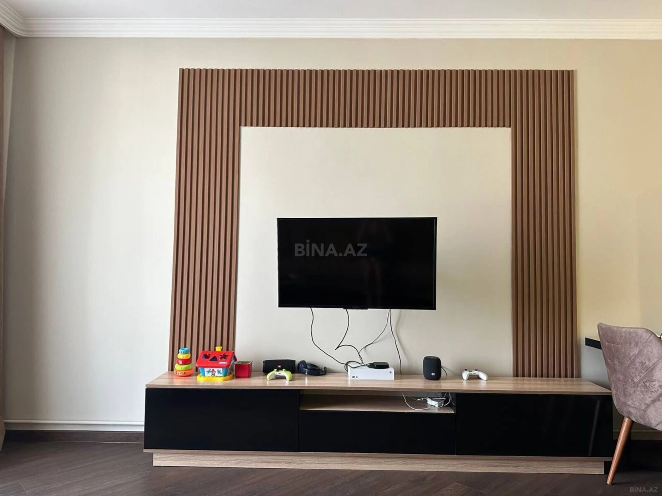 Kirayə verilir 3 otaqlı mənzil 120 m²