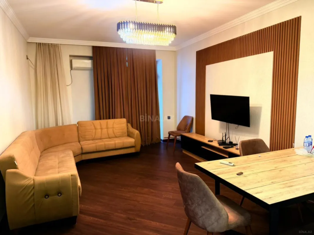 Kirayə verilir 3 otaqlı mənzil 120 m²