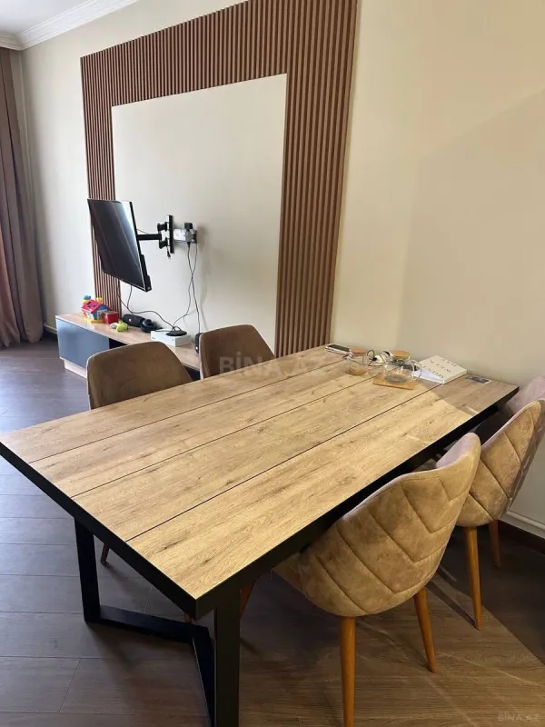 Kirayə verilir 3 otaqlı mənzil 120 m²