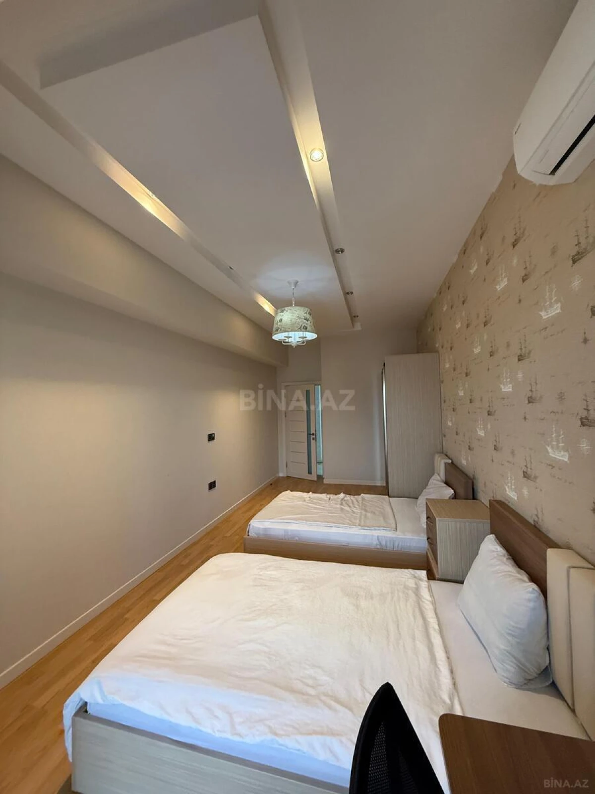 Kirayə verilir 3 otaqlı mənzil 125 m²
