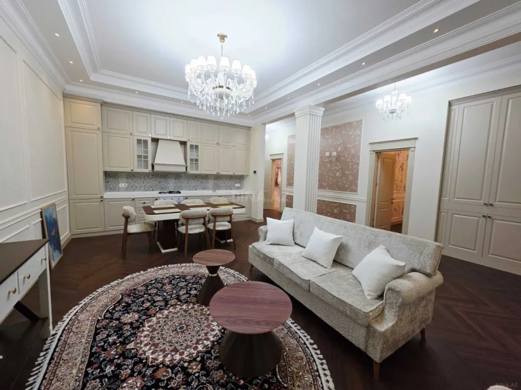 Satılır 4 otaqlı həyət evi 140 m²