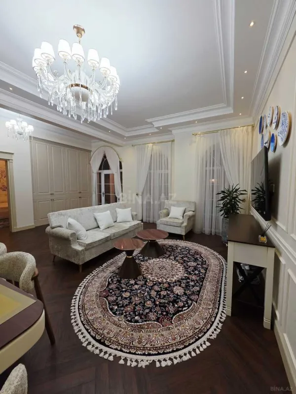 Satılır 4 otaqlı həyət evi 140 m²