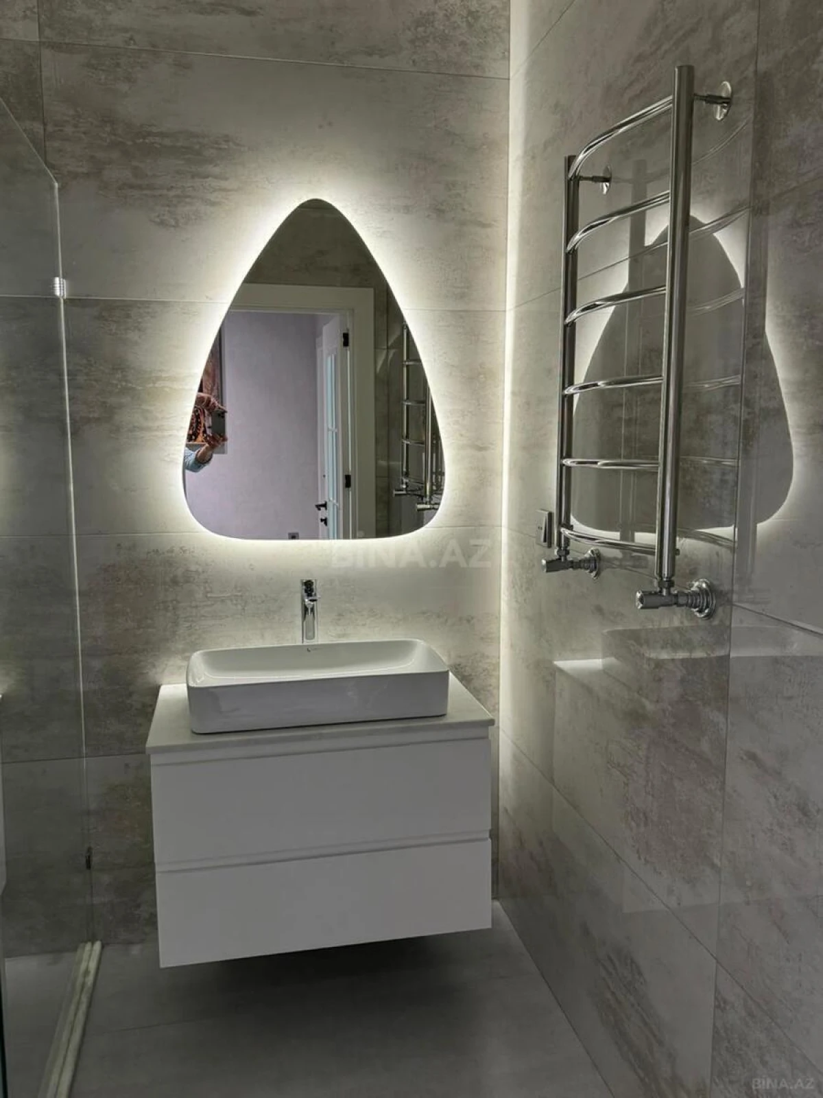 Kirayə verilir 2 otaqlı mənzil 55 m²