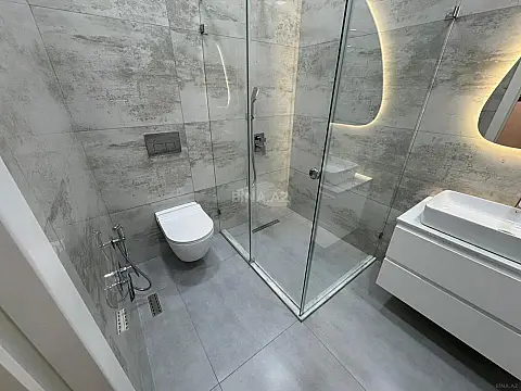 Kirayə verilir 2 otaqlı mənzil 55 m²