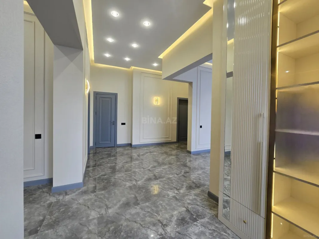 Satılır 4 otaqlı həyət evi 160 m²