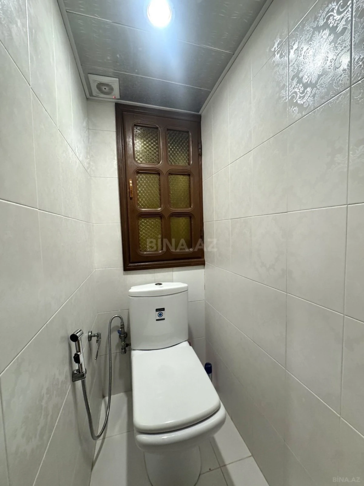 Kirayə verilir 2 otaqlı mənzil 65 m²